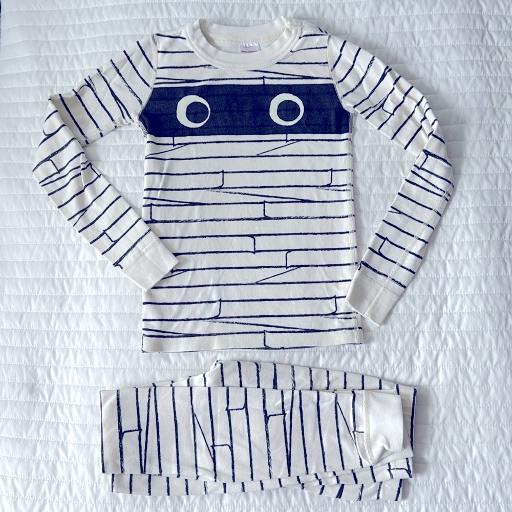 Hanna Andersson Glow-In-The-Dark Long John Pajamas